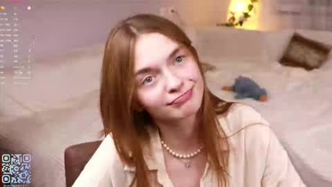 Snapshot of monabrickell chatting on October 2025 10:53:02 PM Mona online show from October 2025 10:53:02 PM