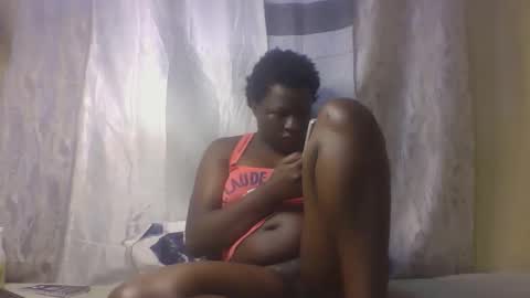 Snapshot of monalisaah chatting on September 2025 01:23:01 PM monalisaah online show from September 2025 01:23:01 PM