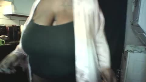 moni_simone online show from October 2025 08:11:02 AM