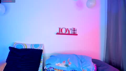 aleja      independent model       online show from January 2025 05:02:01 PM