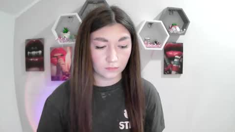 sweet girl and shine body online show from September 2025 06:02:02 AM