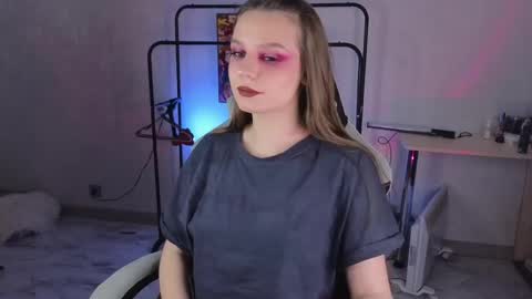 Snapshot of monicaerotic chatting on October 2025 06:57:02 PM Monica erotic mmm online show from October 2025 06:57:02 PM