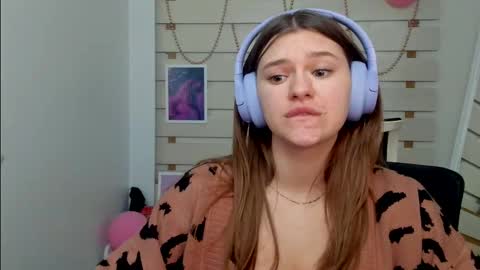 Snapshot of monika_youu chatting on February 2025 02:03:02 PM Monika online show from February 2025 02:03:02 PM