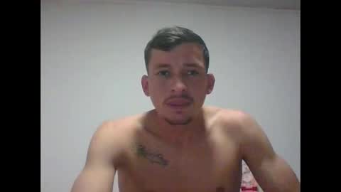 monito_hot17 online show from December 2025 04:58:01 PM