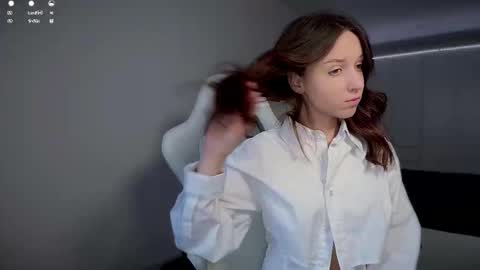 Mary online show from November 2025 07:51:02 AM