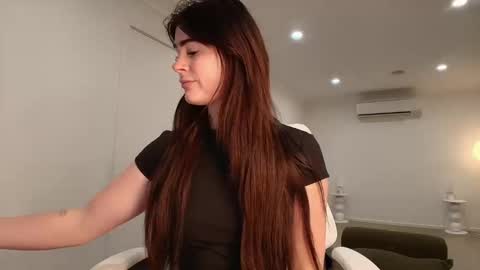 Mons life online show from November 2025 11:15:01 PM