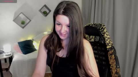 mood_berry online show from October 2025 01:38:01 AM