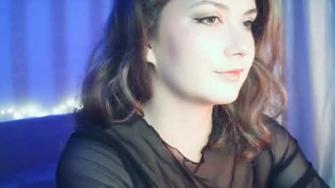 moodiemira online show from October 2025 06:19:02 PM