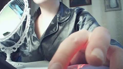 moodiemira online show from February 2026 02:35:01 PM