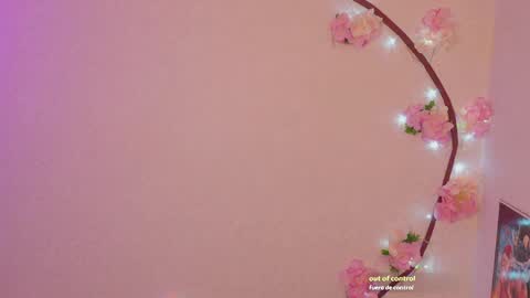 Snapshot of moon_eyess chatting on April 2026 01:37:01 AM Im a independent model Welcome online show from April 2026 01:37:01 AM
