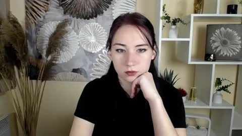 Snapshot of moon_foxy_ chatting on October 2025 07:44:02 PM Diana online show from October 2025 07:44:02 PM