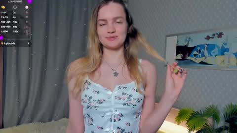 moon_puzzles online show from November 2025 07:41:02 PM