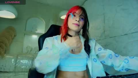 Moon online show from April 2026 07:53:01 PM