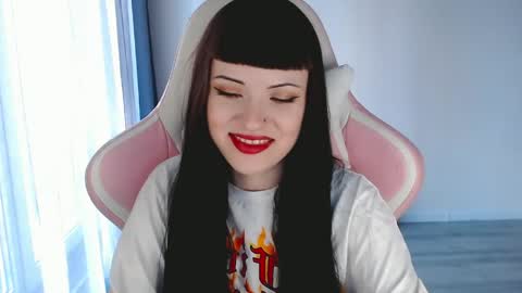  sophie  online show from April 2026 03:17:02 PM