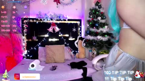 Moon Water   online show from November 2025 10:29:01 AM