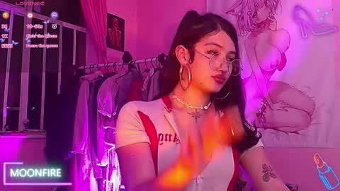 Snapshot of moonfiredance chatting on October 2025 02:19:01 AM Nicky  online show from October 2025 02:19:01 AM