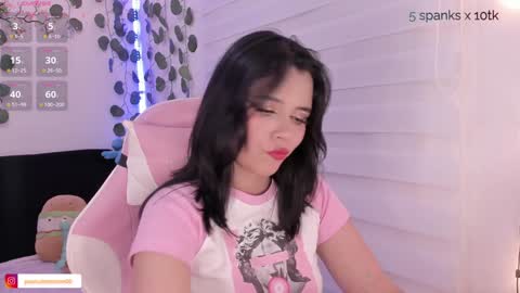 moonliight__ online show from January 2025 11:19:02 PM