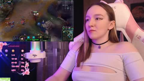 Katrin online show from February 2025 08:01:01 PM