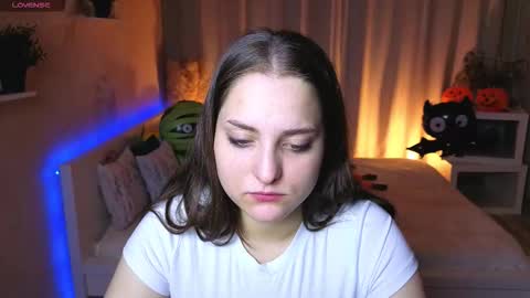 Lina online show from October 2025 03:40:02 AM