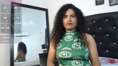 moonshadow_8 online show from December 2025 10:38:02 PM