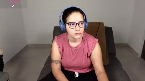 Snapshot of moonwoman_ chatting on September 2025 03:10:02 AM Moon Woman online show from September 2025 03:10:02 AM