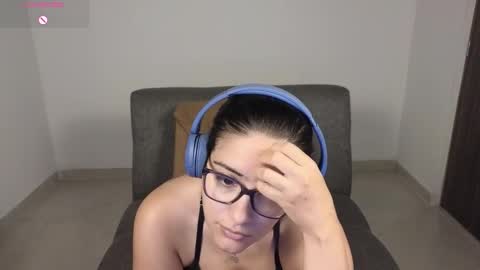 Snapshot of moonwoman_ chatting on October 2025 04:56:02 AM Moon Woman online show from October 2025 04:56:02 AM