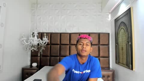 Mmorenito online show from January 2026 07:17:01 PM