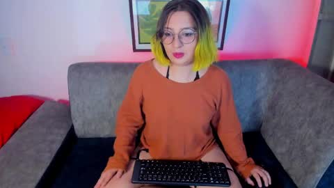 Snapshot of morgana_noctis chatting on May 2026 11:00:02 PM morgana_noctis online show from May 2026 11:00:02 PM