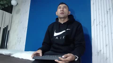 MORGAN AND MEGAN online show from January 2026 11:04:02 AM