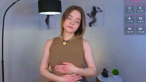 Mary3 online show from November 2025 03:22:01 PM