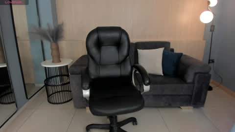 Morgan Hicks online show from January 2025 05:13:01 PM