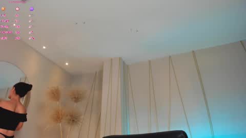 Morgan Hicks online show from February 2025 04:40:01 PM