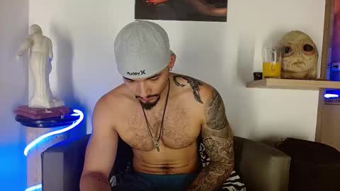 morgan online show from November 2025 08:08:02 PM