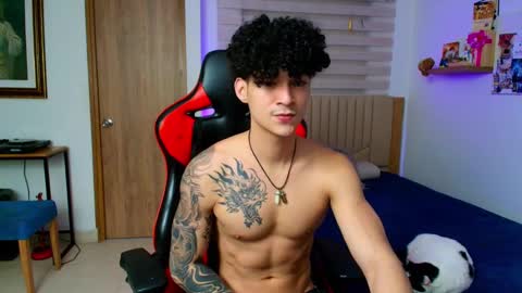 Snapshot of morthy_downey chatting on February 2025 12:24:01 PM Morthy online show from February 2025 12:24:01 PM