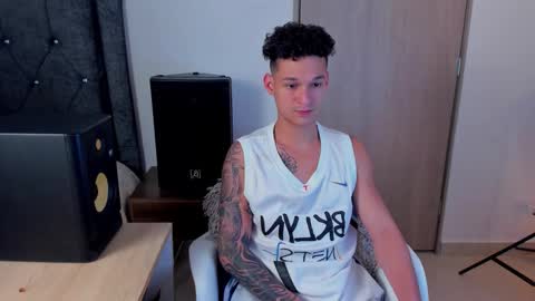 Snapshot of morthy_downey chatting on November 2025 04:35:01 AM Morthy online show from November 2025 04:35:01 AM