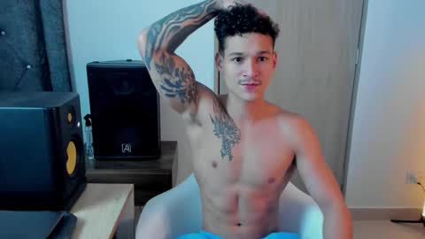 Snapshot of morthy_downey chatting on December 2025 11:24:01 PM Morthy online show from December 2025 11:24:01 PM