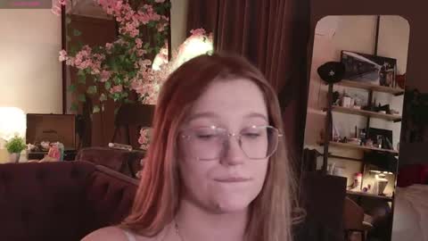 Snapshot of morvelyn chatting on June 2026 08:47:02 PM morvelyn online show from June 2026 08:47:02 PM