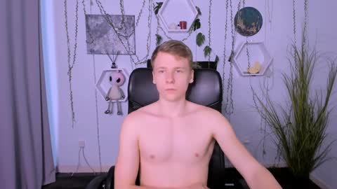 Welcome here online show from December 2024 11:14:01 PM