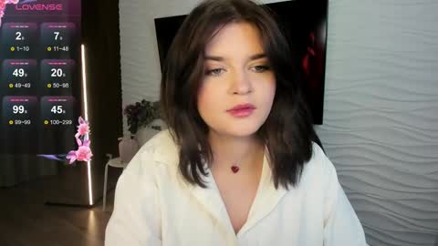 Snapshot of morygirl chatting on October 2025 01:50:01 PM mori online show from October 2025 01:50:01 PM