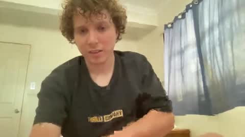 Snapshot of mosterr325 chatting on February 2025 02:04:01 AM mosterr325 online show from February 2025 02:04:01 AM