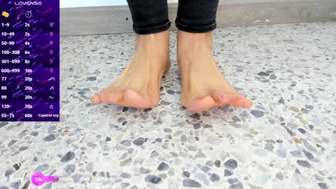 Snapshot of moxa_hot chatting on December 2024 02:37:01 PM moxa hot online show from December 2024 02:37:01 PM