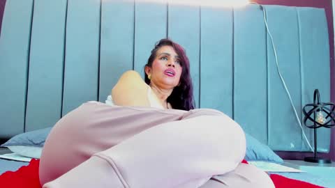 Snapshot of moxa_hot chatting on December 2024 05:08:02 PM moxa hot online show from December 2024 05:08:02 PM