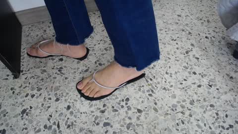 Snapshot of moxa_hot chatting on January 2025 01:42:02 PM moxa hot online show from January 2025 01:42:02 PM