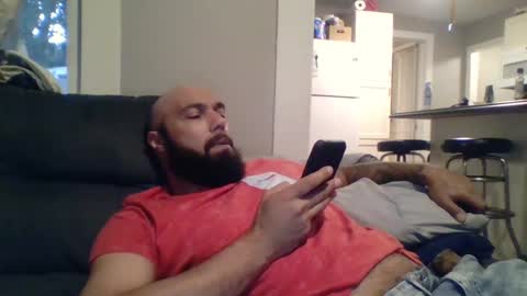 Mr8 online show from October 2025 11:35:01 PM