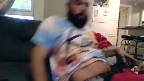 Mr8 online show from October 2025 09:39:02 PM