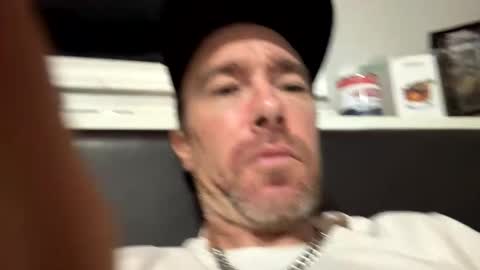 mr_a420 online show from December 2025 09:21:02 PM