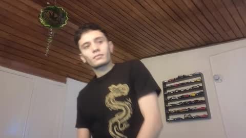 Snapshot of mr_andresr chatting on March 2025 04:57:01 PM Andy online show from March 2025 04:57:01 PM