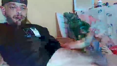 Snapshot of mr_cucumber chatting on October 2025 10:24:01 AM mr_cucumber online show from October 2025 10:24:01 AM