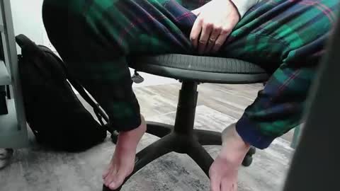 just me online show from December 2025 02:14:02 PM