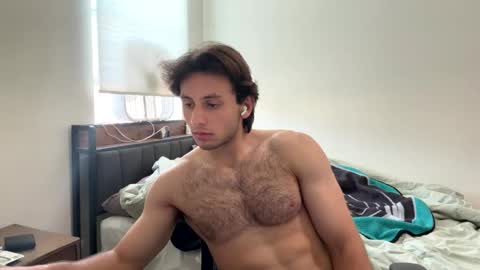 Hunter online show from February 2026 07:40:01 PM